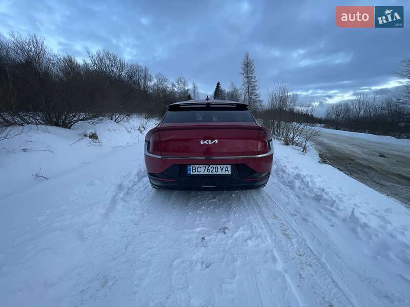 Внедорожник / Кроссовер Kia EV6 2022 в Бориславе