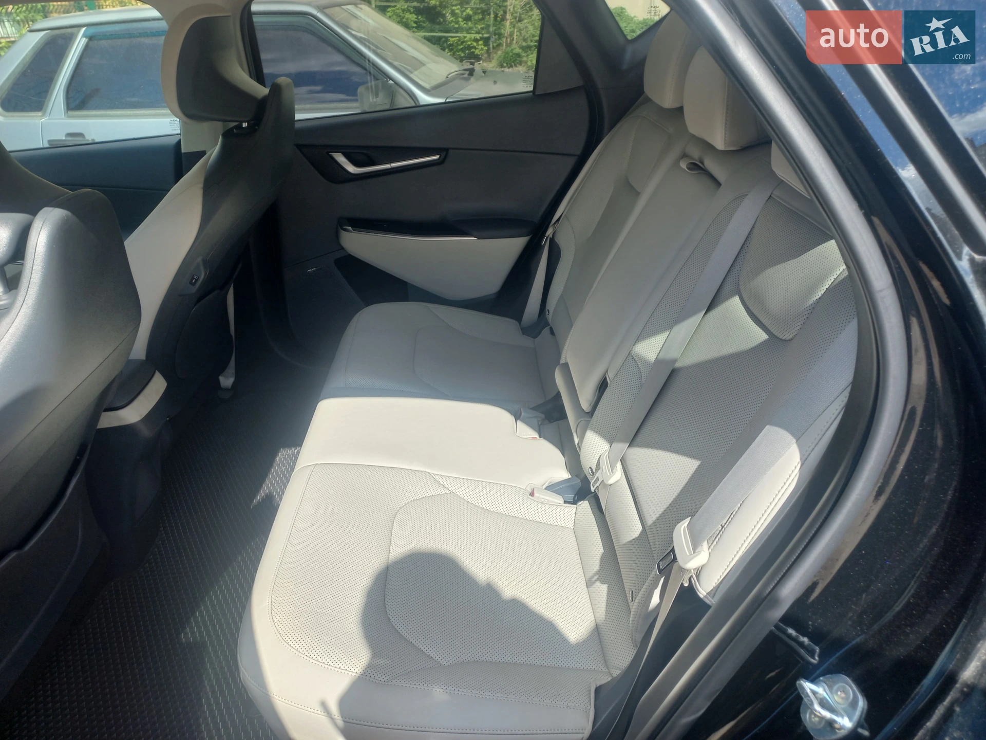 2022 Kia EV6 - мініатюра 11