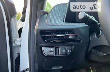 Внедорожник / Кроссовер Kia EV6 2022 в 