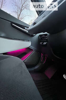 Внедорожник / Кроссовер Kia EV6 2022 в 