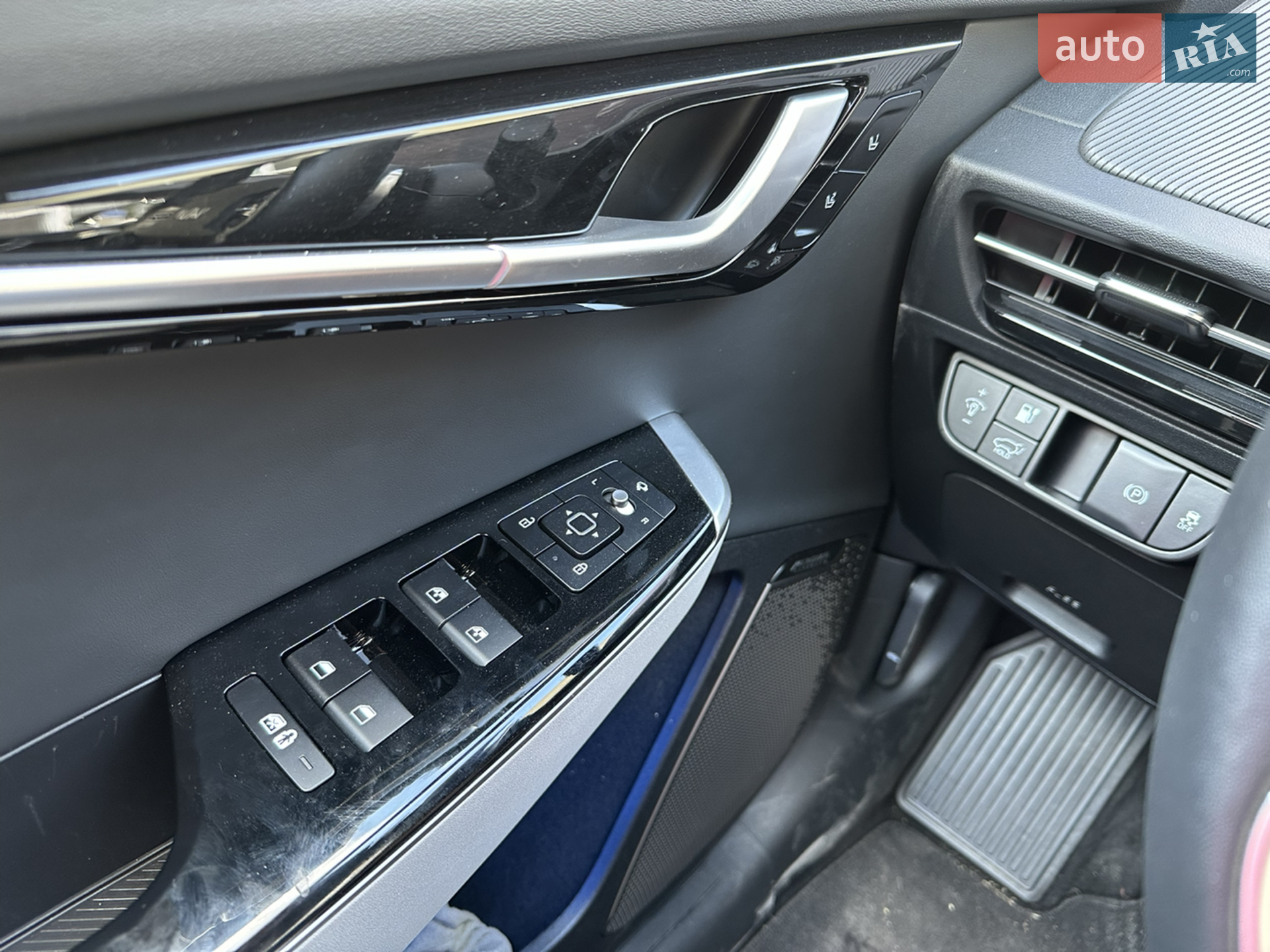 2022 Kia EV6 - мініатюра 26