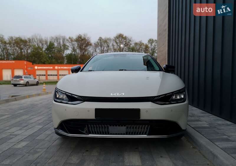 Внедорожник / Кроссовер Kia EV6 2022 в Луцке
