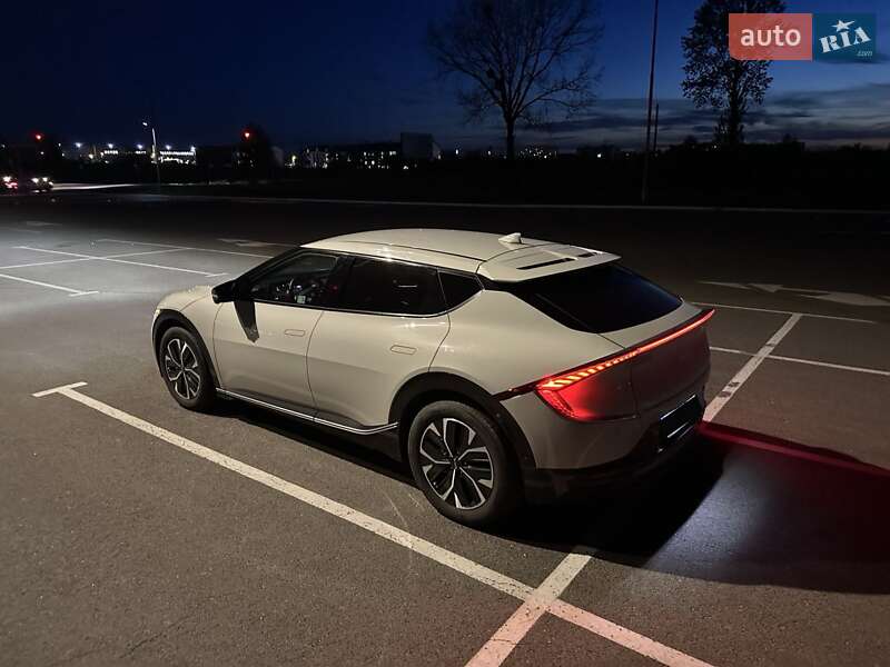 Внедорожник / Кроссовер Kia EV6 2022 в Луцке