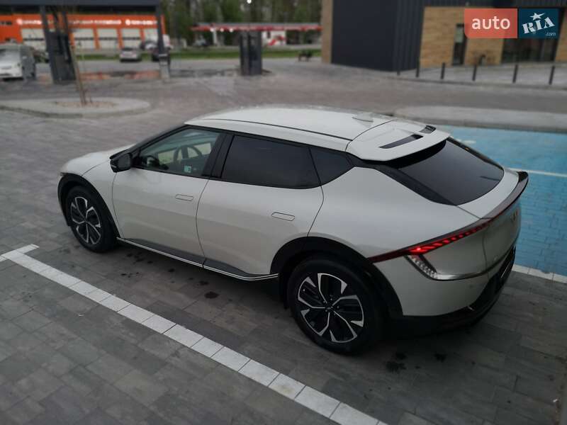 Внедорожник / Кроссовер Kia EV6 2022 в Луцке