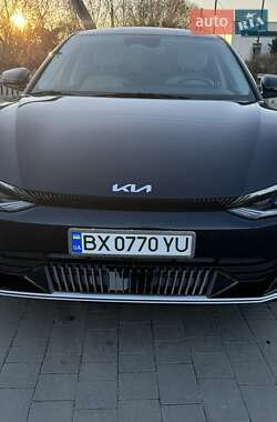 Позашляховик / Кросовер Kia EV6 2022 в 