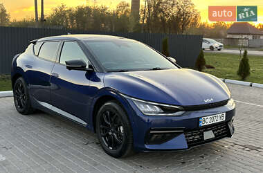 Внедорожник / Кроссовер Kia EV6 2022 в 