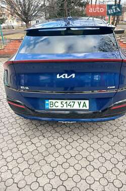 Внедорожник / Кроссовер Kia EV6 2022 в 