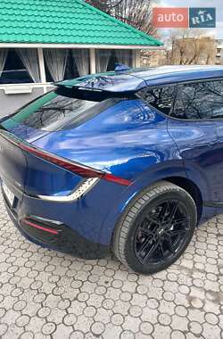 Внедорожник / Кроссовер Kia EV6 2022 в 
