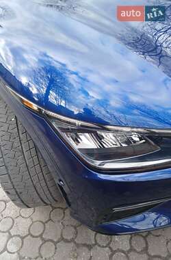 Внедорожник / Кроссовер Kia EV6 2022 в 