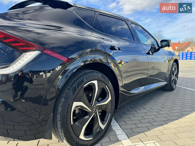 Внедорожник / Кроссовер Kia EV6 2021 в Ивано-Франковске