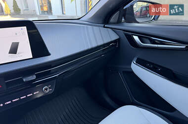 Внедорожник / Кроссовер Kia EV6 2021 в 