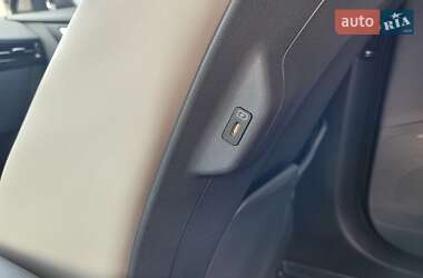 Внедорожник / Кроссовер Kia EV6 2021 в 