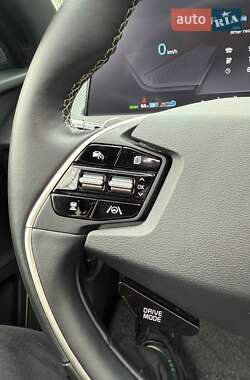 Внедорожник / Кроссовер Kia EV6 2022 в 