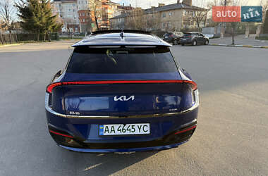 Позашляховик / Кросовер Kia EV6 2024 в 