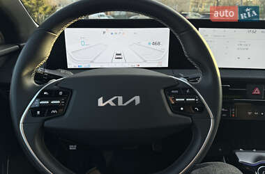 Позашляховик / Кросовер Kia EV6 2024 в 
