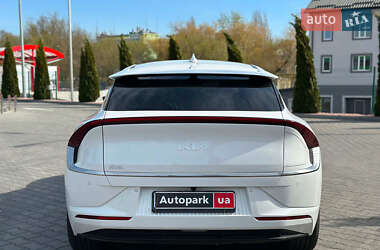 Внедорожник / Кроссовер Kia EV6 2023 в 