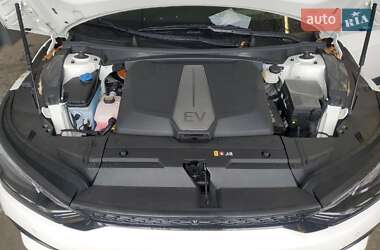 Позашляховик / Кросовер Kia EV6 2024 в 