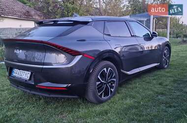 Позашляховик / Кросовер Kia EV6 2022 в 