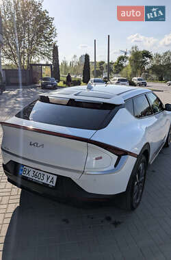 Внедорожник / Кроссовер Kia EV6 2023 в 