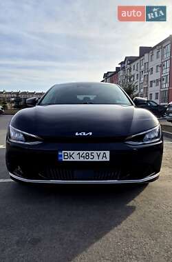 Позашляховик / Кросовер Kia EV6 2023 в 