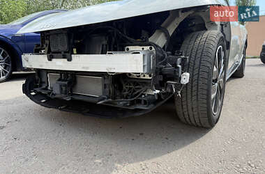 Внедорожник / Кроссовер Kia EV6 2022 в 