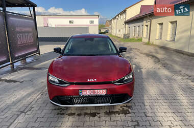 Позашляховик / Кросовер Kia EV6 2023 в 