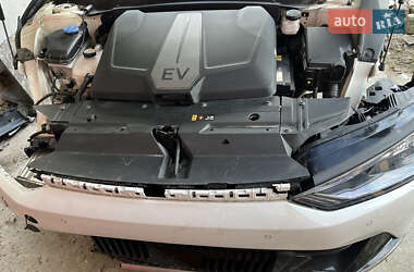 Позашляховик / Кросовер Kia EV6 2022 в 