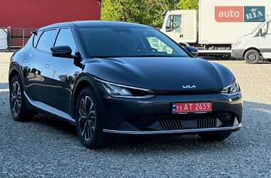Позашляховик / Кросовер Kia EV6 2023 в 