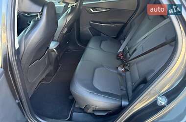 Позашляховик / Кросовер Kia EV6 2023 в 