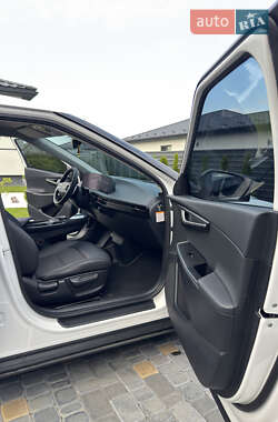 Позашляховик / Кросовер Kia EV6 2022 в 