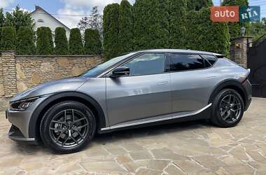 Внедорожник / Кроссовер Kia EV6 2021 в 
