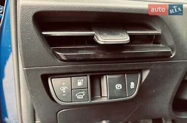 Внедорожник / Кроссовер Kia EV6 2022 в 