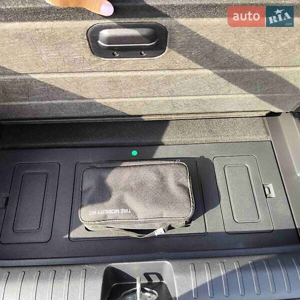 Внедорожник / Кроссовер Kia EV6 2023 в Луцке фото 25 Внедорожник / Кроссовер Kia EV6 2023 в Луцке