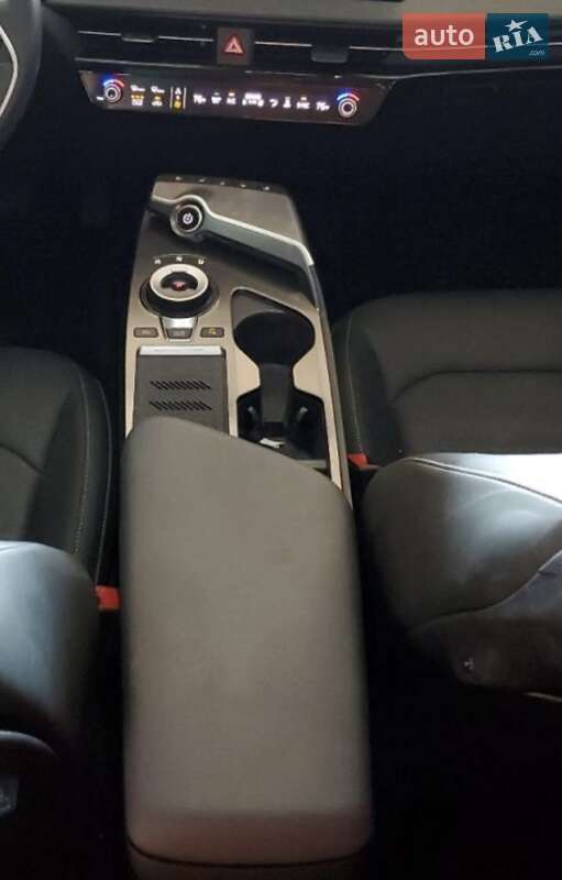 Внедорожник / Кроссовер Kia EV6 2022 в Киеве