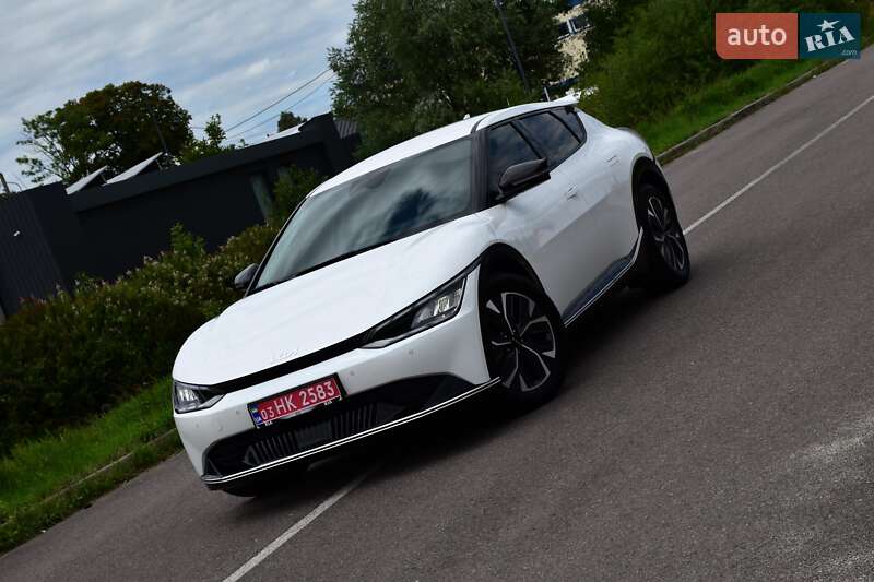 Внедорожник / Кроссовер Kia EV6 2022 в Дрогобыче