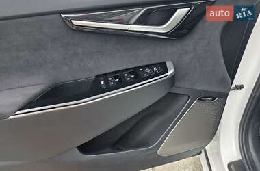 Внедорожник / Кроссовер Kia EV6 2023 в 