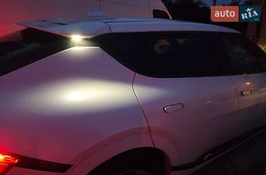Внедорожник / Кроссовер Kia EV6 2023 в 