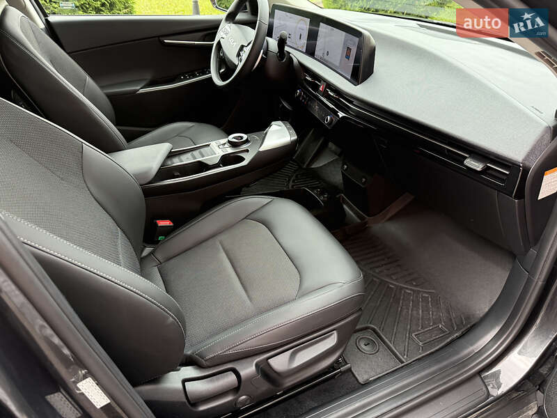 Внедорожник / Кроссовер Kia EV6 2024 в Ровно