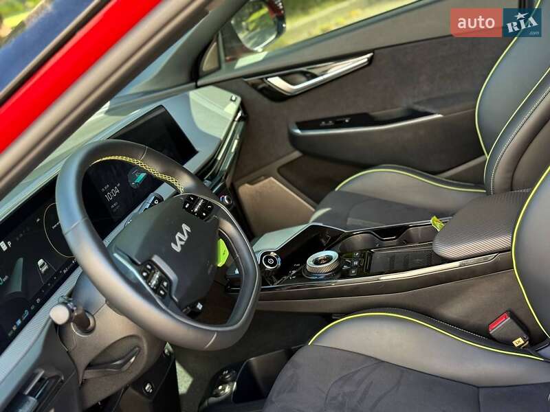 Внедорожник / Кроссовер Kia EV6 2023 в Ровно