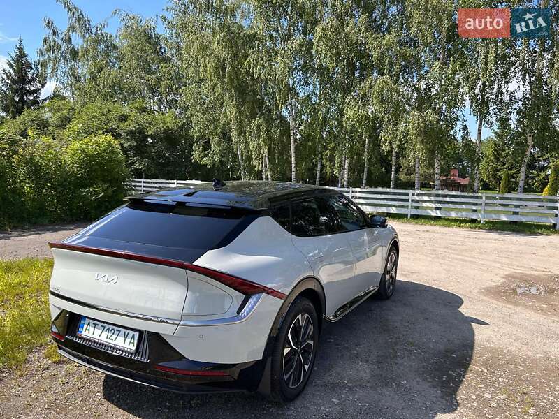 Внедорожник / Кроссовер Kia EV6 2022 в 