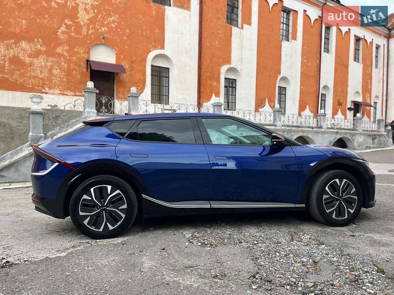 Внедорожник / Кроссовер Kia EV6 2022 в Кременце