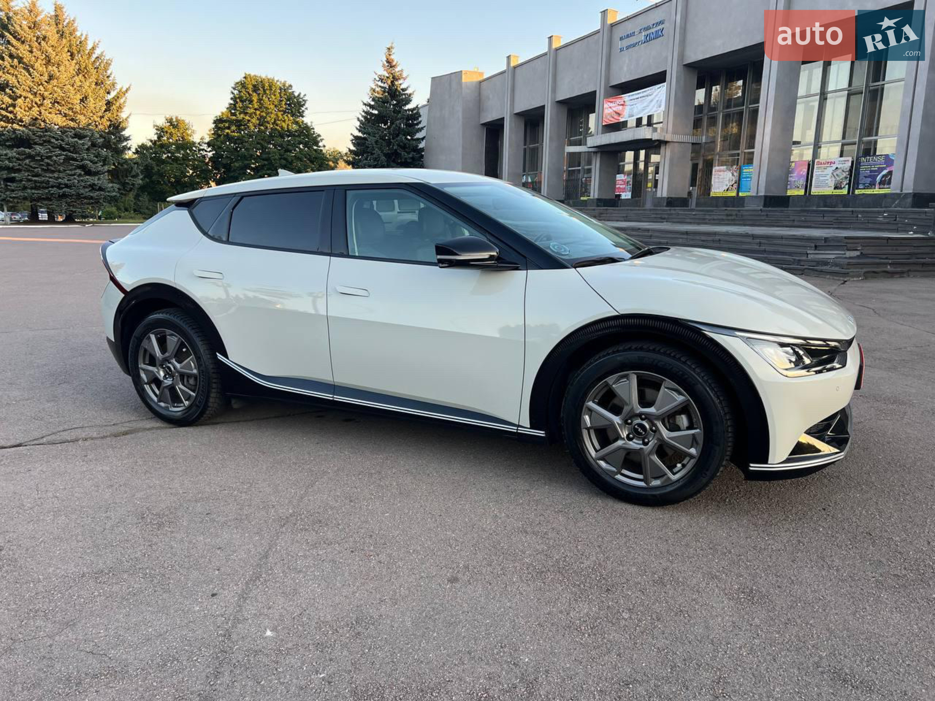 2021 Kia EV6 - фото 1