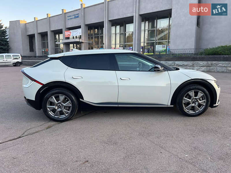 Внедорожник / Кроссовер Kia EV6 2021 в Ровно