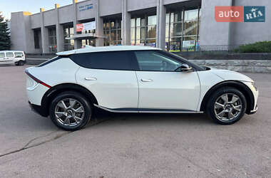 Внедорожник / Кроссовер Kia EV6 2021 в 