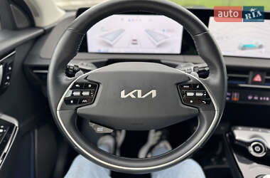 Внедорожник / Кроссовер Kia EV6 2022 в 