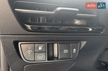 Внедорожник / Кроссовер Kia EV6 2022 в 