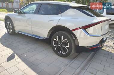 Внедорожник / Кроссовер Kia EV6 2023 в 