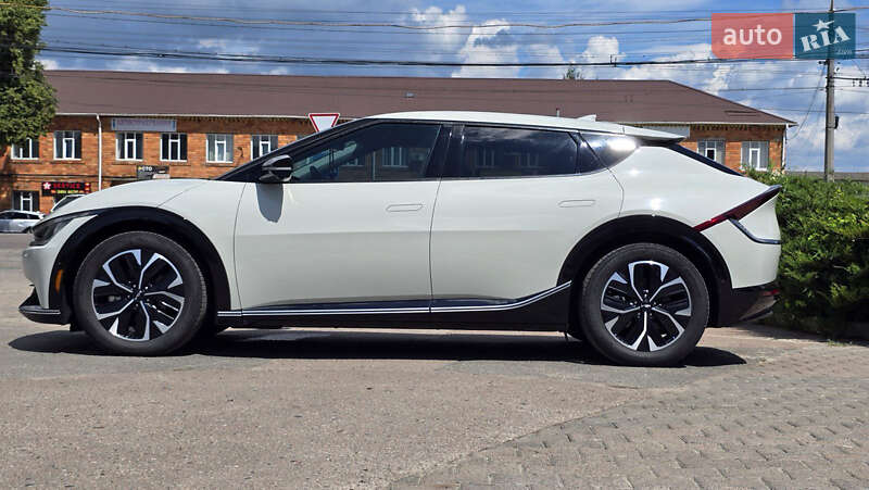 Внедорожник / Кроссовер Kia EV6 2022 в Сумах