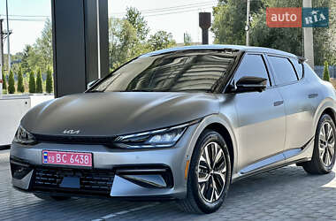 Внедорожник / Кроссовер Kia EV6 2022 в 