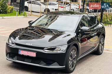 Внедорожник / Кроссовер Kia EV6 2022 в 